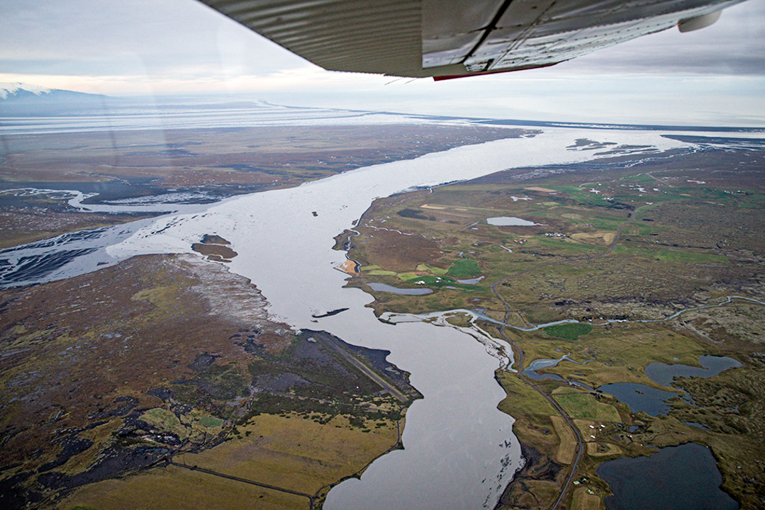Loftmynd af Landbroti og Skaftá í hlaupi 2015